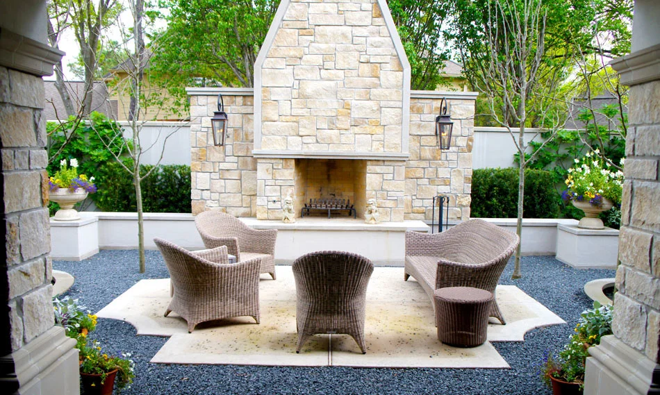View of the courtyard with respect the symmetrical design. Blackstar gravel throughout.