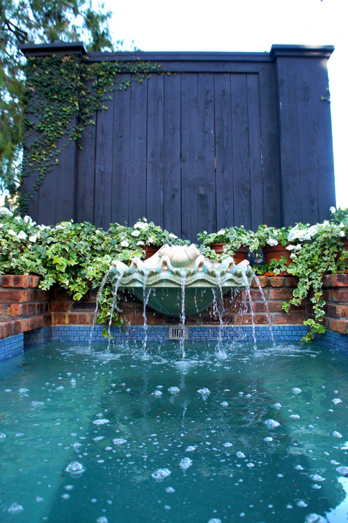 Left: Fountain water feature with seashell fountain.