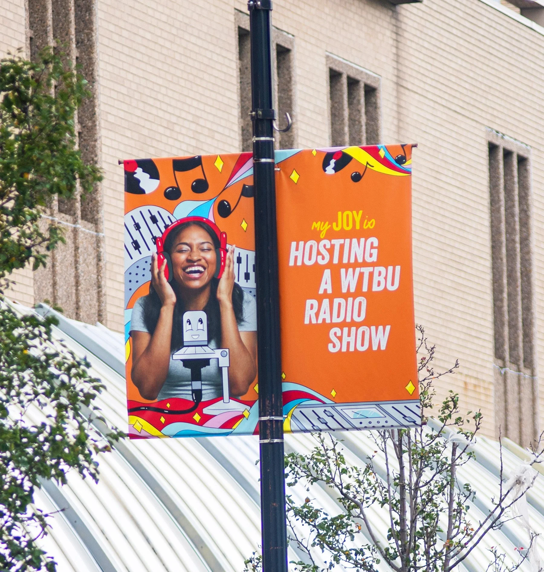 Boston University Comm Ave Banners: WTBU