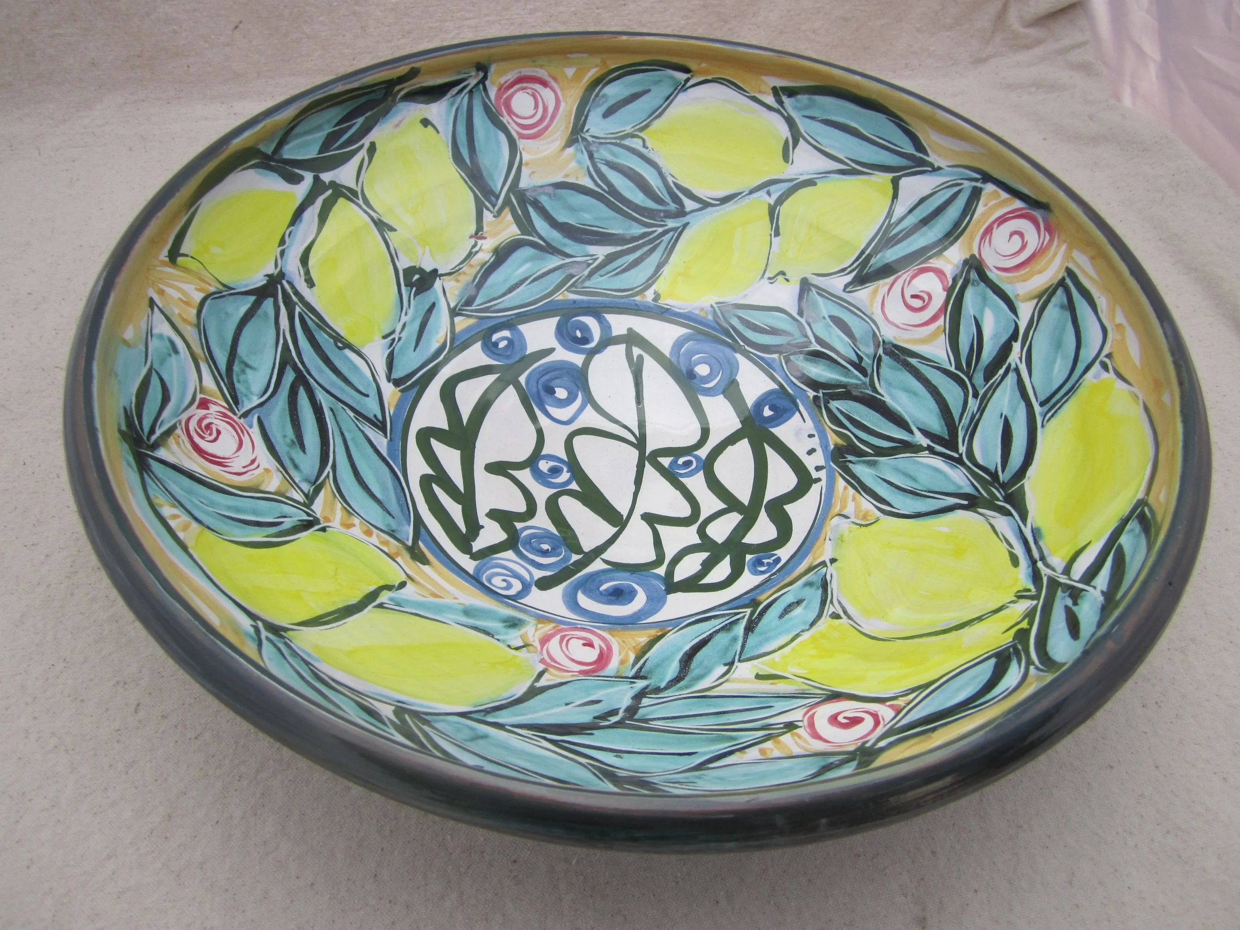 14x5 serving bowl w lemons.jpg