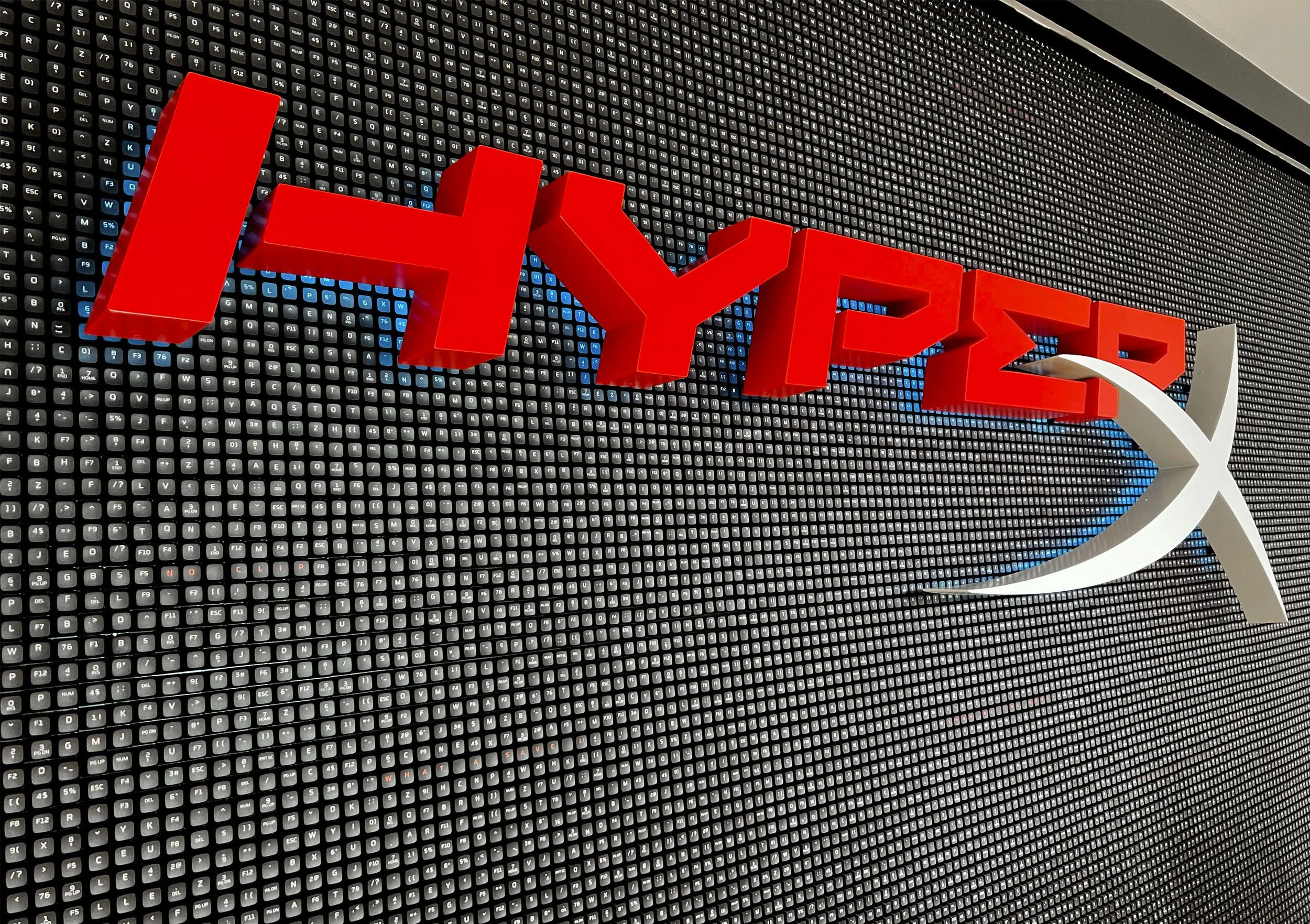 HyperX PIC00c.jpg