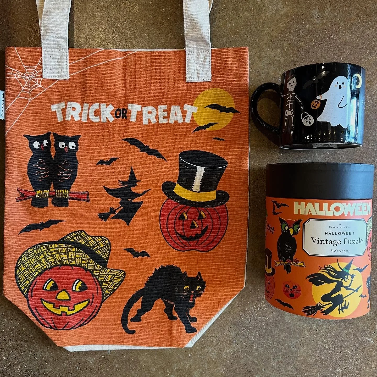 Spooky season goodies are making their way into the shop 👻🎃💀🦇🧹

Come see what&rsquo;s new - we&rsquo;re here &lsquo;til 6 today! 

#nestdetroit #spookyseason #halloween #trickortreat #totebag #puzzle #mug #shoplocal