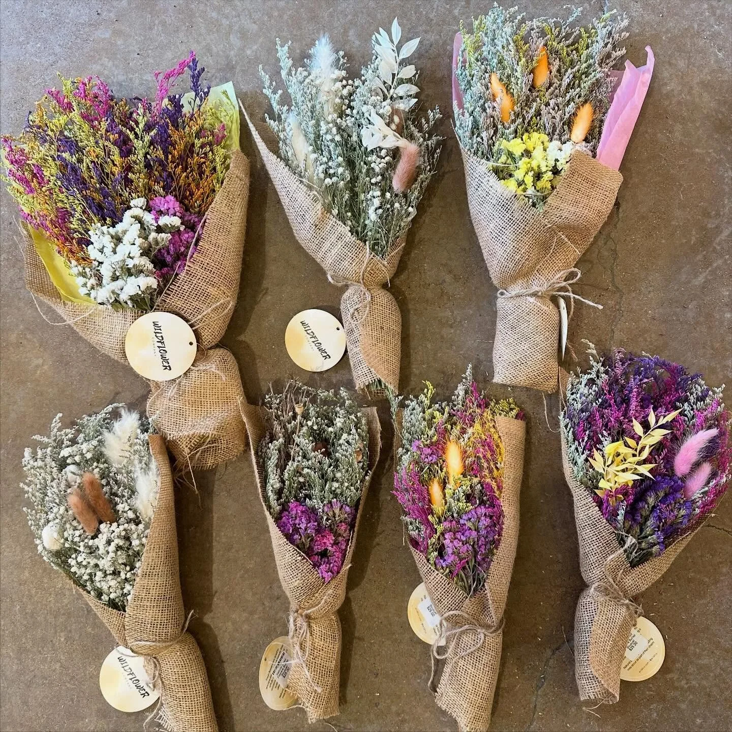 We have so many cute dried bouquets in the shop right now 💐💘😍

Come scoop one up for yourself or for your valentine - we&rsquo;re here &lsquo;til 7 today! 

#driedflowers #valentinesday #gifts #shoplocal