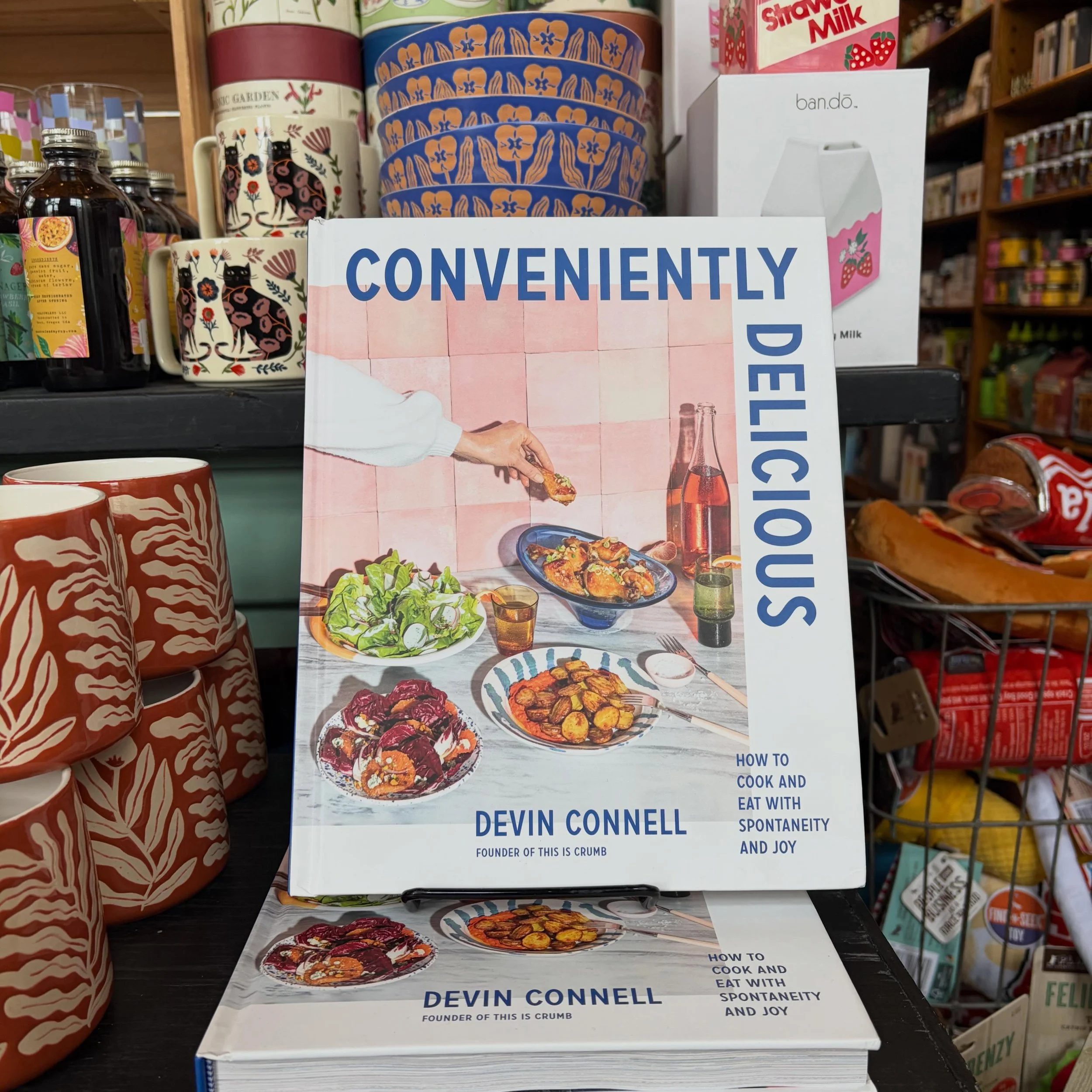 Need inspiration for your next meal? 🍽️ We&rsquo;ve got plenty of options for you to choose from. Shop our selection of cookbooks in store til 7pm or online anytime. ❤️ 

#midtowndetroit #casscorridor #downtowndetroit #madeinmichigan #madeinmi