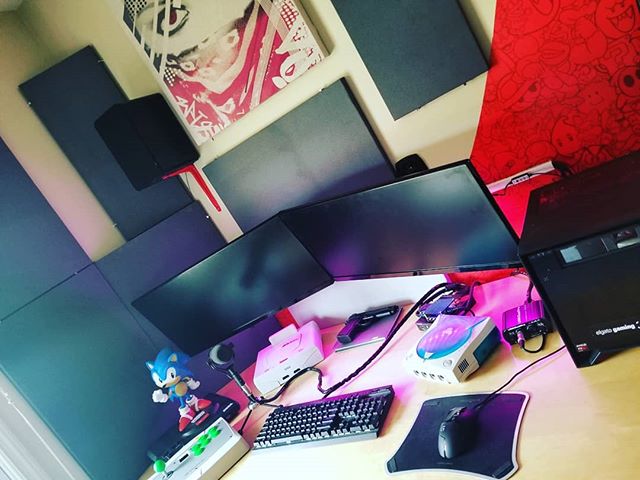 Just installed all the #acoustic sound panels in the new recording space! Anyone else excited for new videos @ YouTube.com/c/Dreamcasthub ? Doing a review for FX Unit Yuki by @_sarumaru right now! #Studio #youtube #gamereviews
