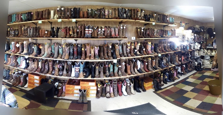 boot trailer.jpg