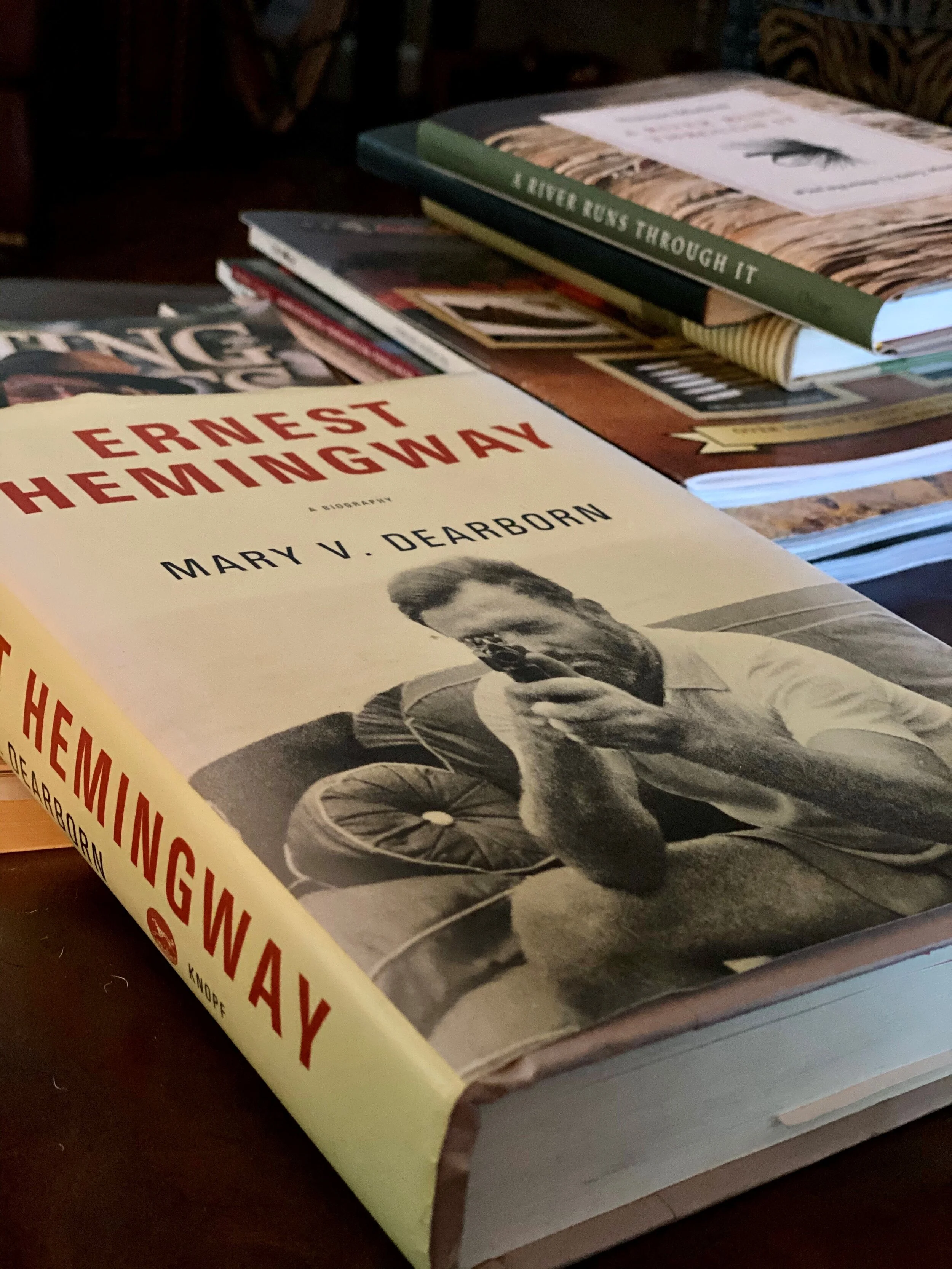 Ernest Hemigway, A Biography by Mary V. Dearborn