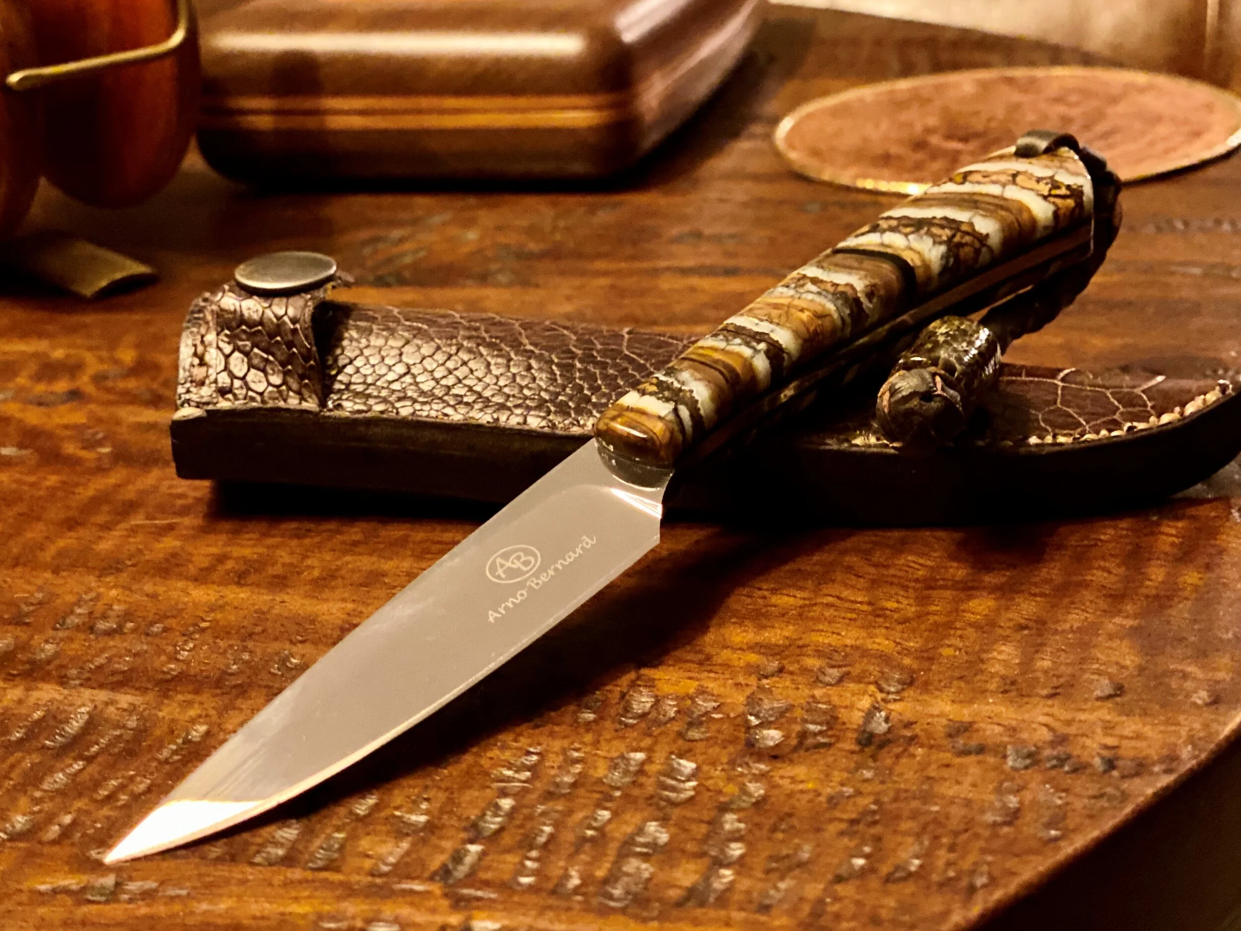 Arno Bernard Knives