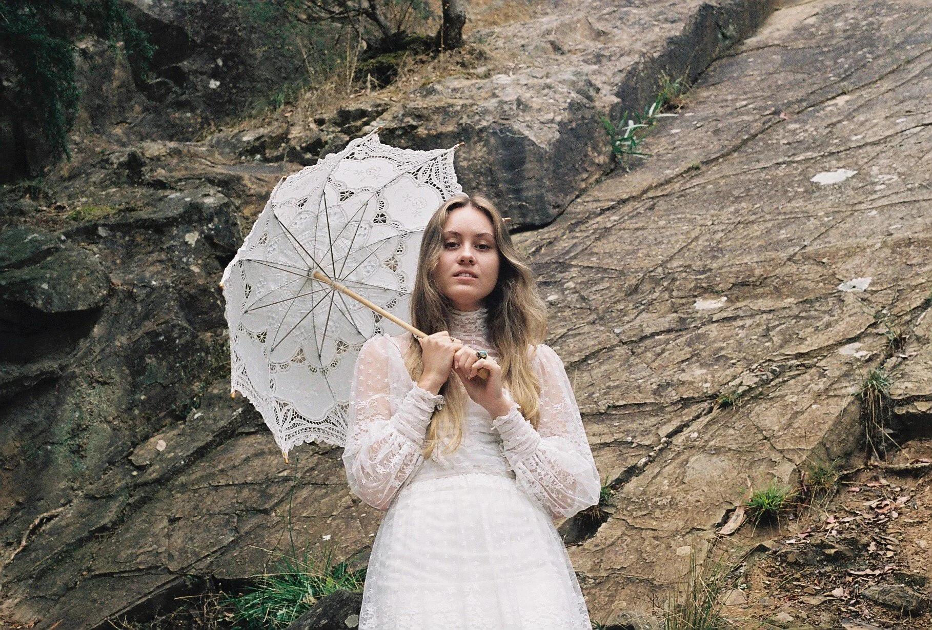 Tia Tamora Delivers Seriously Impressive Debut Single “Picnic”