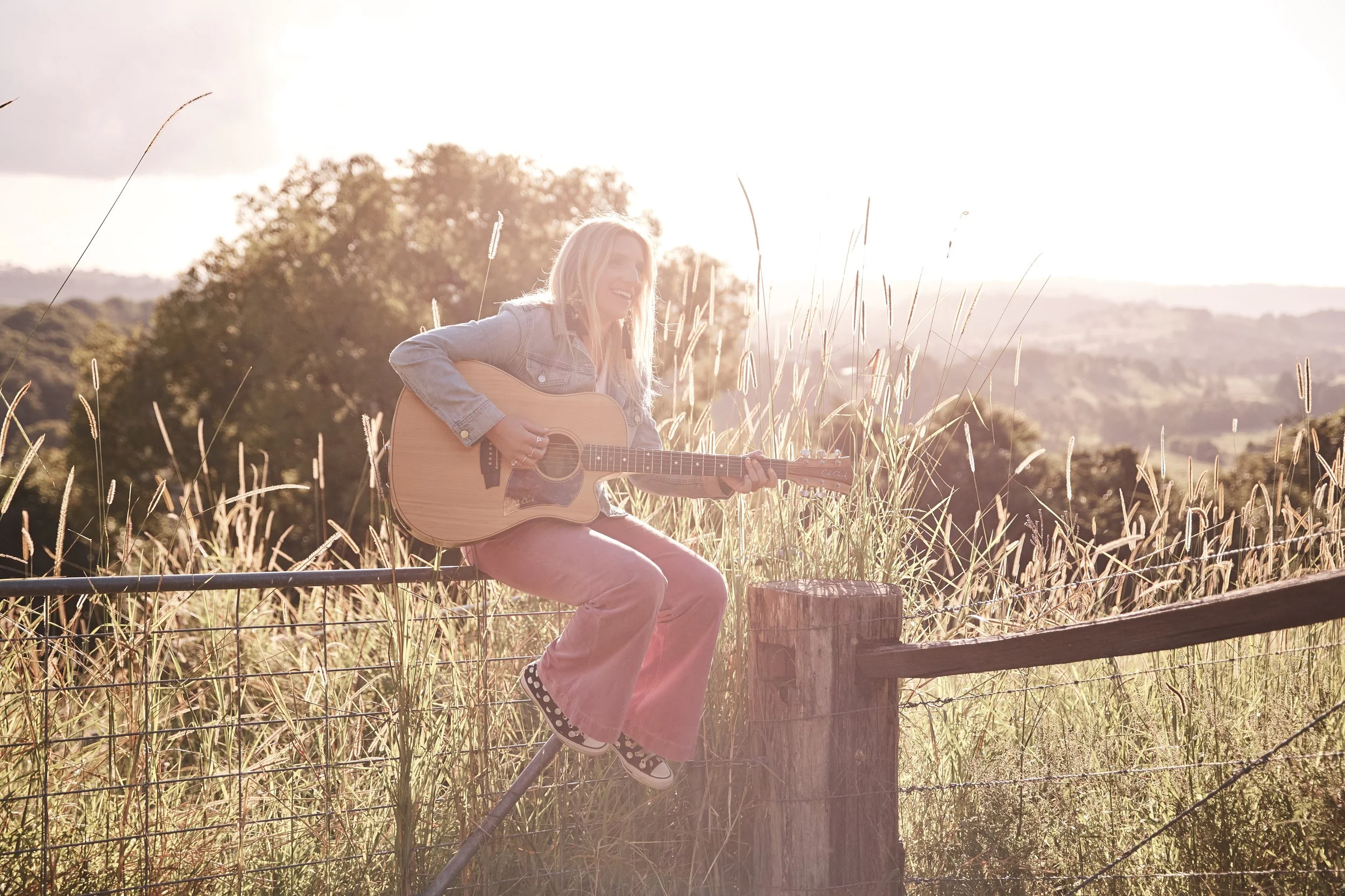Ally Palmer Releases Debut Album Need You Around 