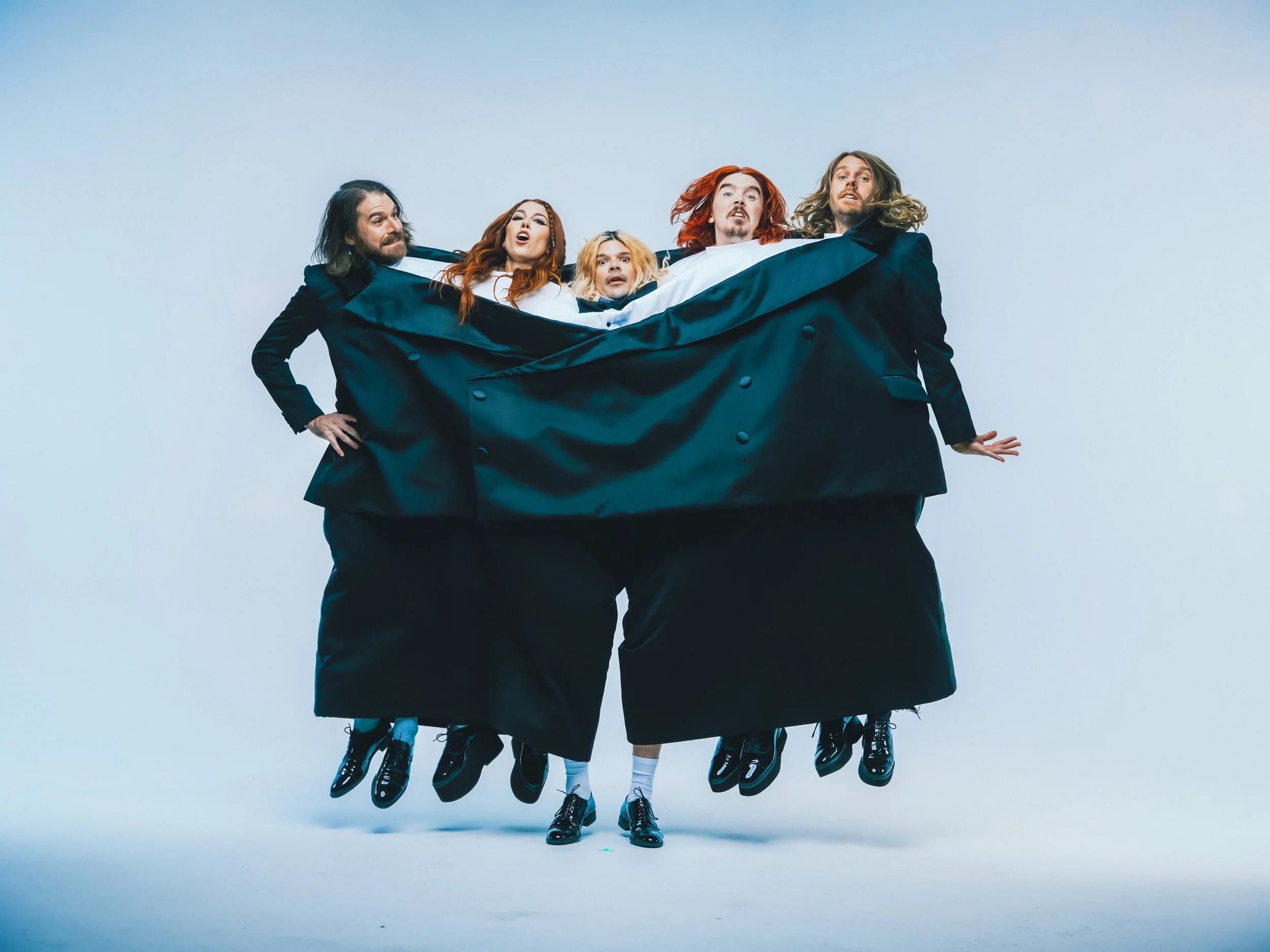 GROUPLOVE DROP DOUBLE SINGLE AND ANNOUNCE UPCOMING ALBUM