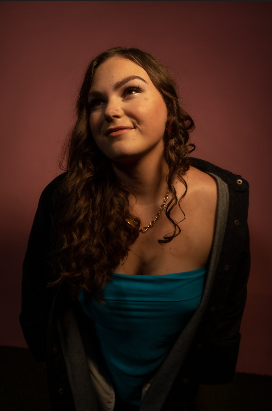 Captivating Emotion....Meali Grace's Single 'Easy to Remember