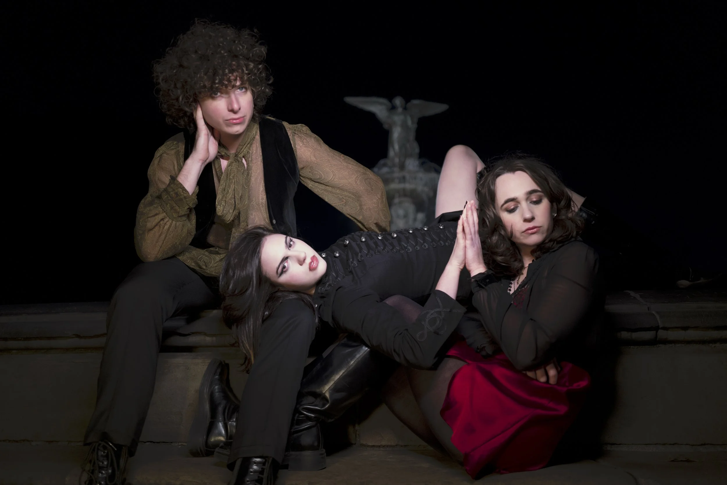 ‘Champagne Taste’: Sunflower Bean’s Triumphant Revival Track