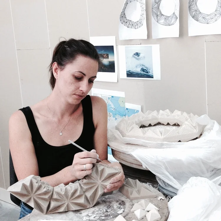Kate McIntyre Thursday Morning Tutor: Make your own Hand-formed Tableware Kate has been working predominantly in ceramics since completing a Bachelor of Design in 2009. Kate’s current work is inspired by patterns and structures found in nature. Her interest in the natural world stems not only from the beautiful forms and intricate patterns, but also from the efficient and economical use of material.