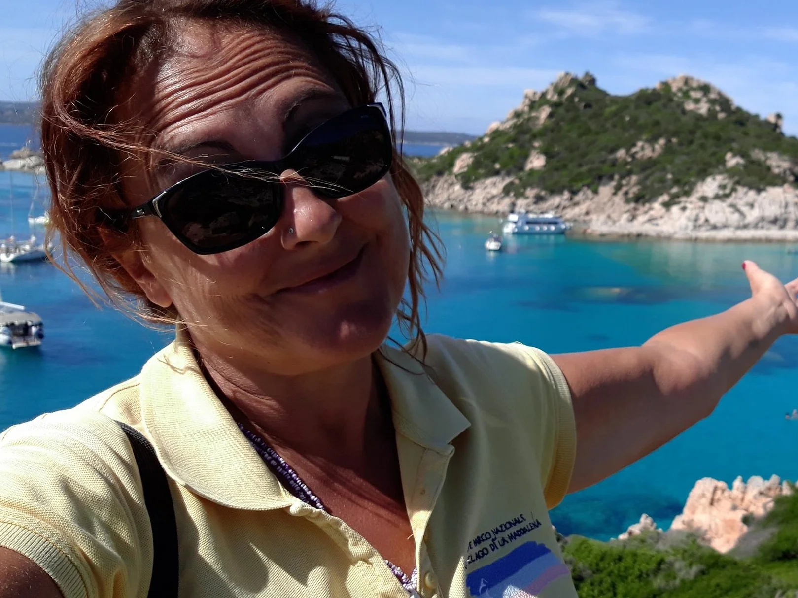 Emanuela Ester Zedda Emanuela Ester Zedda, is an environmental hiking guide of the National Park of the Archipelago of La Maddalena. She was born and raised in Oristano, after a scientific maturity she followed a path of humanistic studies, but she has always pursued parallel training in the environmental field first as a zoophilic guard ASL and subsequently as Coadjutor in the control of wildlife in her province of residence. She studied Political Science at the University of Cagliari. In 2000 and 2001 she participated as a teacher in a pilot project for computer literacy promoted by the Sardinia Region, and in 2006 she graduated in Florence in Multimedia Education, with a thesis entitled “Garibaldi e Caprera- Un Uomo e un’Isola”, with which in 2007 she also won the second prize at the national poetry competition and narrative "Giuseppe Garibaldi". Since then her life has never been detached from that magical place that is Caprera. Between 2000 and 2012 she had numerous professional experiences as a computer science teacher, including the most significant and decisive were those with minors subjected to judicial measures. She has been dealing with environmental sustainability and human relations for years. In 2011, she embraced a born project from the idea of a boy from the Canton Ticino: together with another handful of people they have created one a real community on Facebook aimed at giving new life to old objects, encouraging their reuse through the practice of giving. Under the motto: & quot; Evolving means using resources at best ”was born & quot; You gift if you come to get it & quot ;, a community that today counts more than 400 thousand users, aimed at a management intelligent resources, respect for the planet and the rediscovery of social ties. Meanwhile, the La Maddalena archipelago has gradually taken on an increasingly important role in her life, to which she gave a definitive turn in 2012, when after a course of two years she took enabling as an Environmental Hiking Guide, the case meant that my first assignment was right in the National Park of the Archipelago of La Maddalena, to which she is now deeply connected. She has been working here since 2013 and in this profession she has succeeded in reconciling her love for the environment with the desire to transmit and communicate positive values in a constant interaction with people, with the sea, with the islands and with the granite of these magical places made of wind and talking rocks! She loves her job so much, and dreamed of this job growing up. Can we hope for better in life ?! She also worked as an environmental educator for Marevivo of the project "I Delfini Guardiani dell'Isola" for environmental sustainability, the rational use of resources and the dissemination of knowledge of the "limits" of human actions. She is an arachnophile and passionate about entomology. She loves all animals and she is part of an association for the spread of equestrian culture.