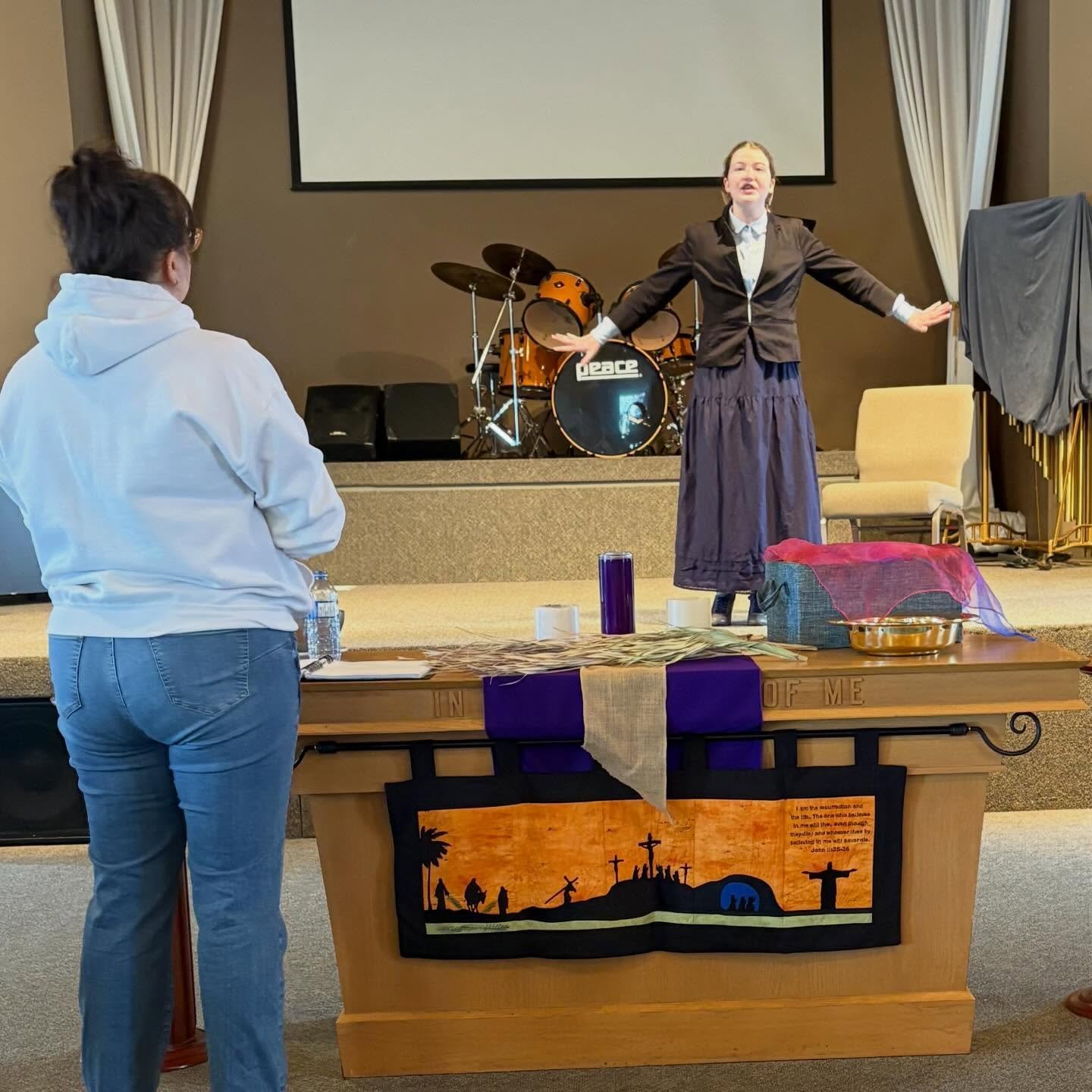 Characterization workshop for our festival students with Anna from the musical theatre program. 🎶🎶