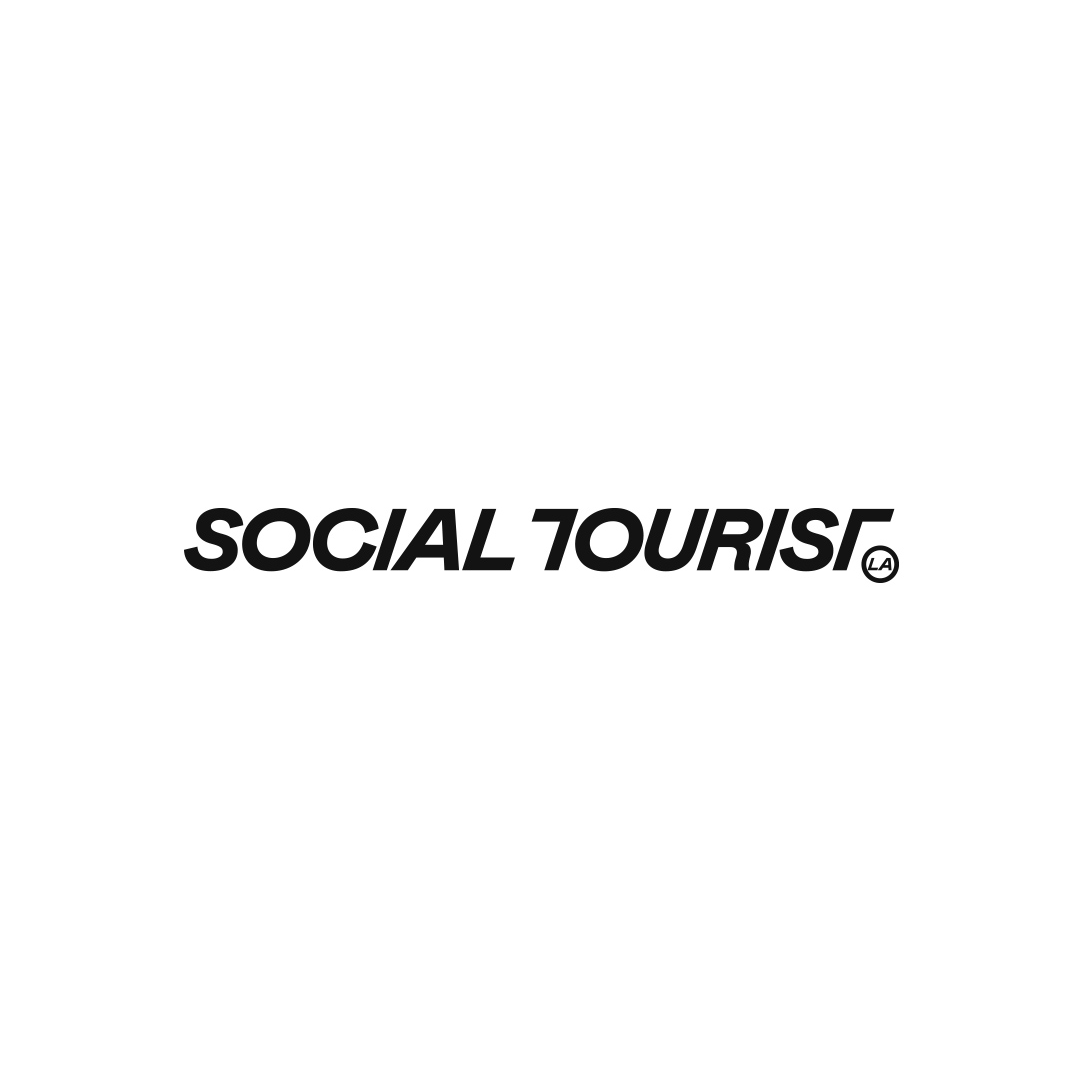 socialtourist.png
