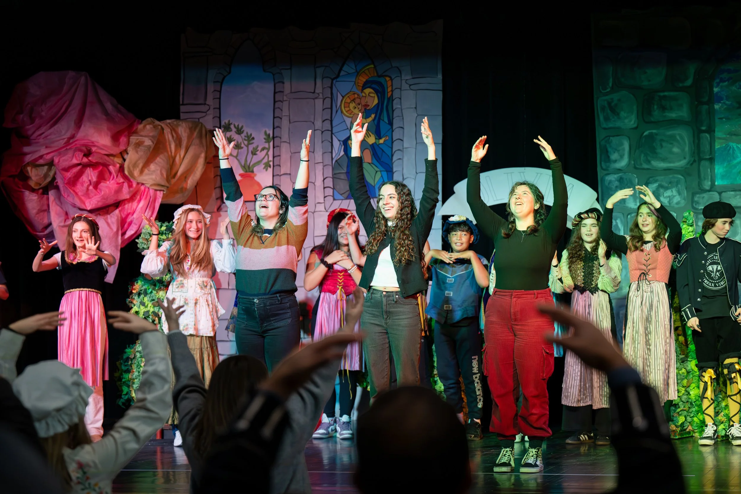 Shakespeare_12.18.25_Evening Performance--38.jpg