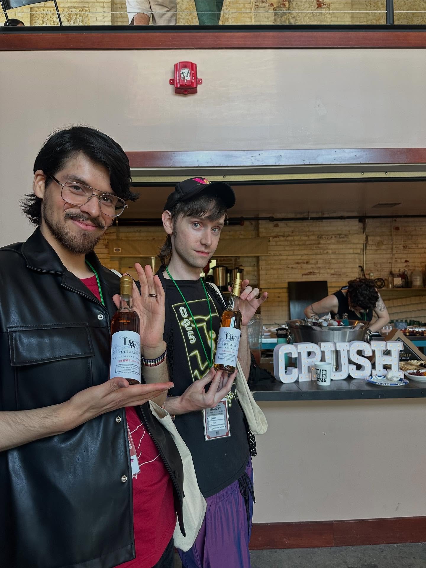 #CRUSHing it with @dwdistilling
#wallawalla #wallawallamoviecrush #wallawallamoviecrush2025 #wallawallahollaholla #crushingit #thecrush #themoviecrush #moviecrush #shortfilm #filmfestival #djninelives #crushfam4eva❤️ #wwmc9 #ninelives
