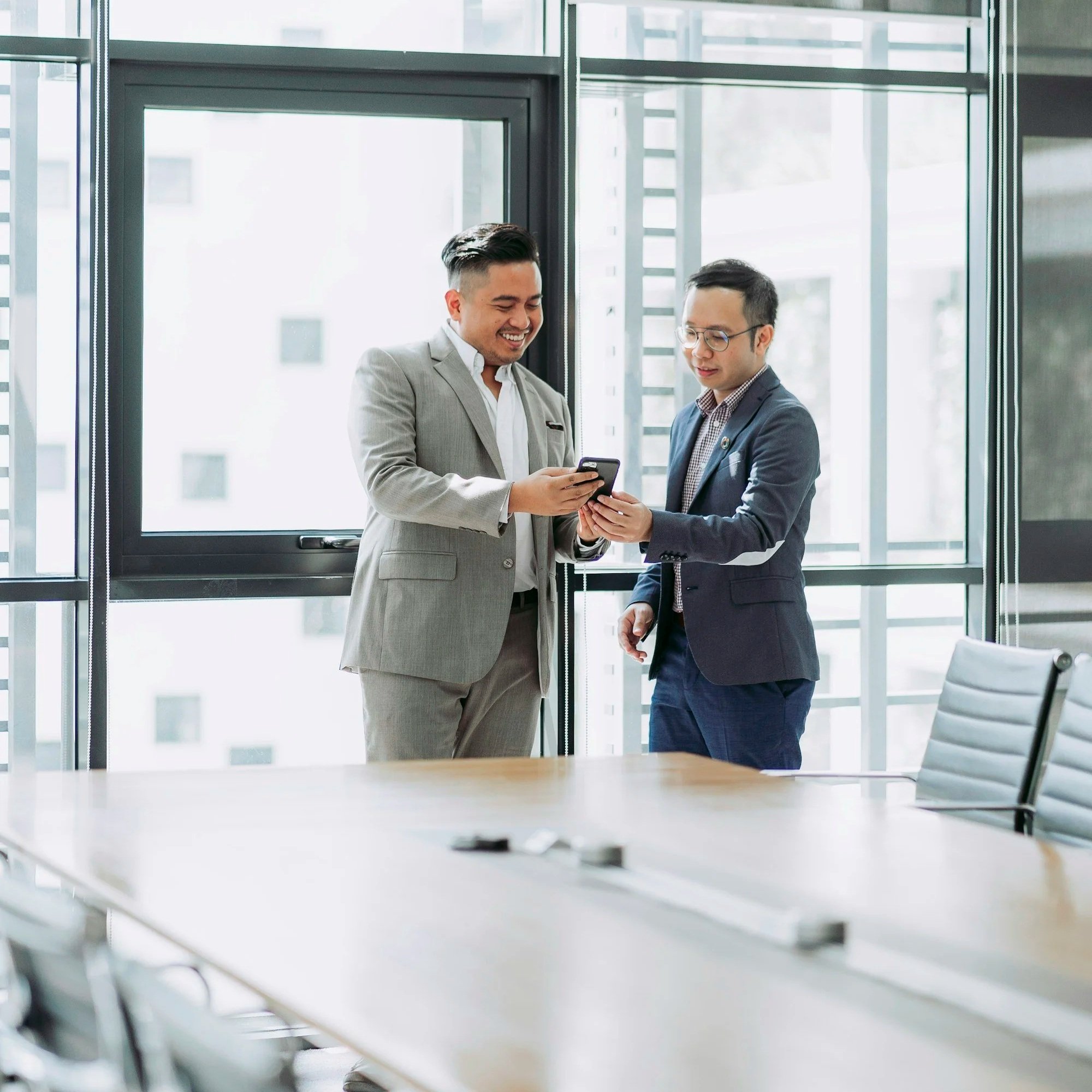How to Optimise Your LinkedIn Profile for B2B Businesses (Without Looking Like You're Trying Too Hard)