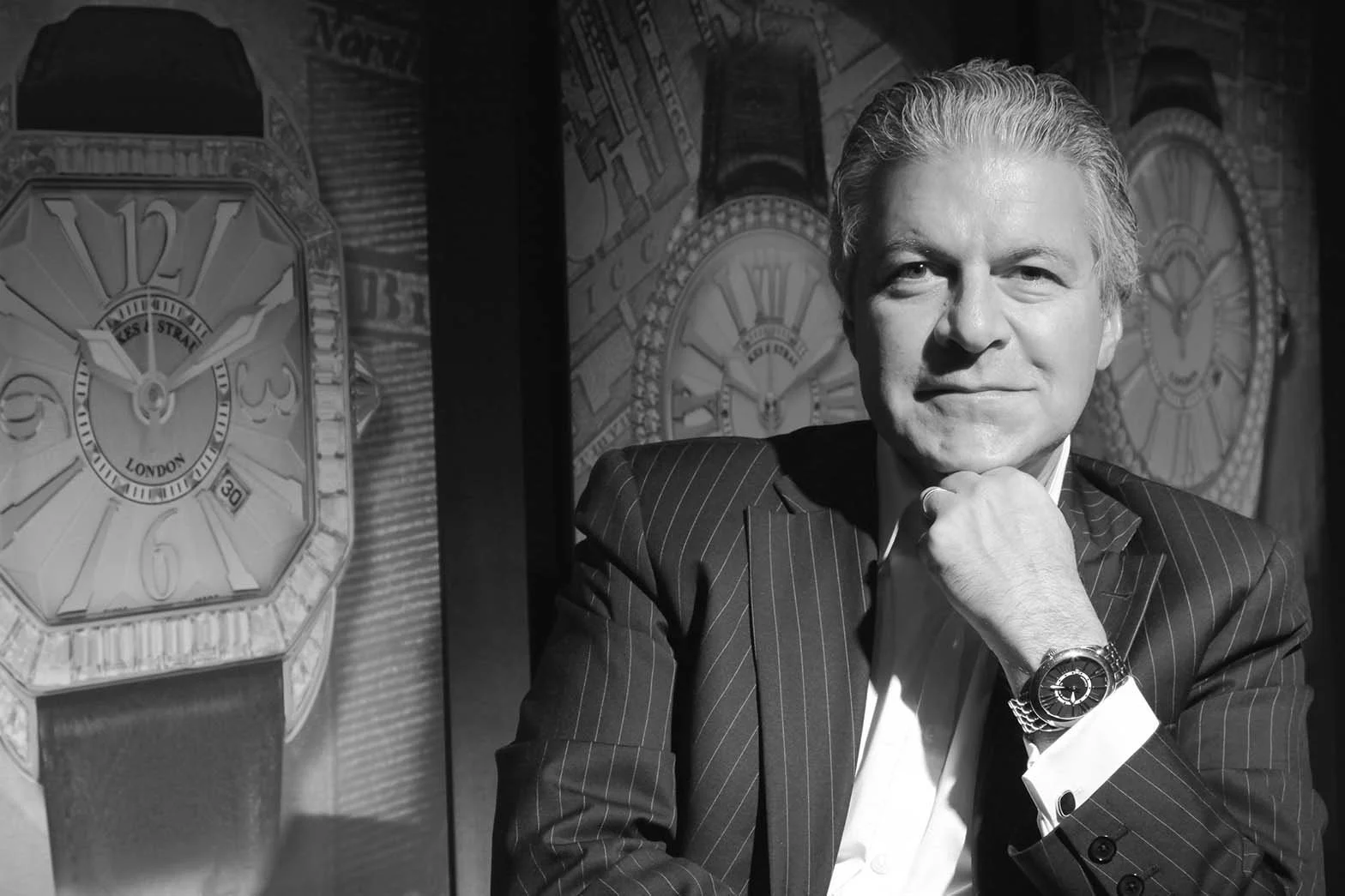 Vartkess Knadjian joins Backes & Strauss, leading the Antwerp office and continuing its diamond trading legacy.