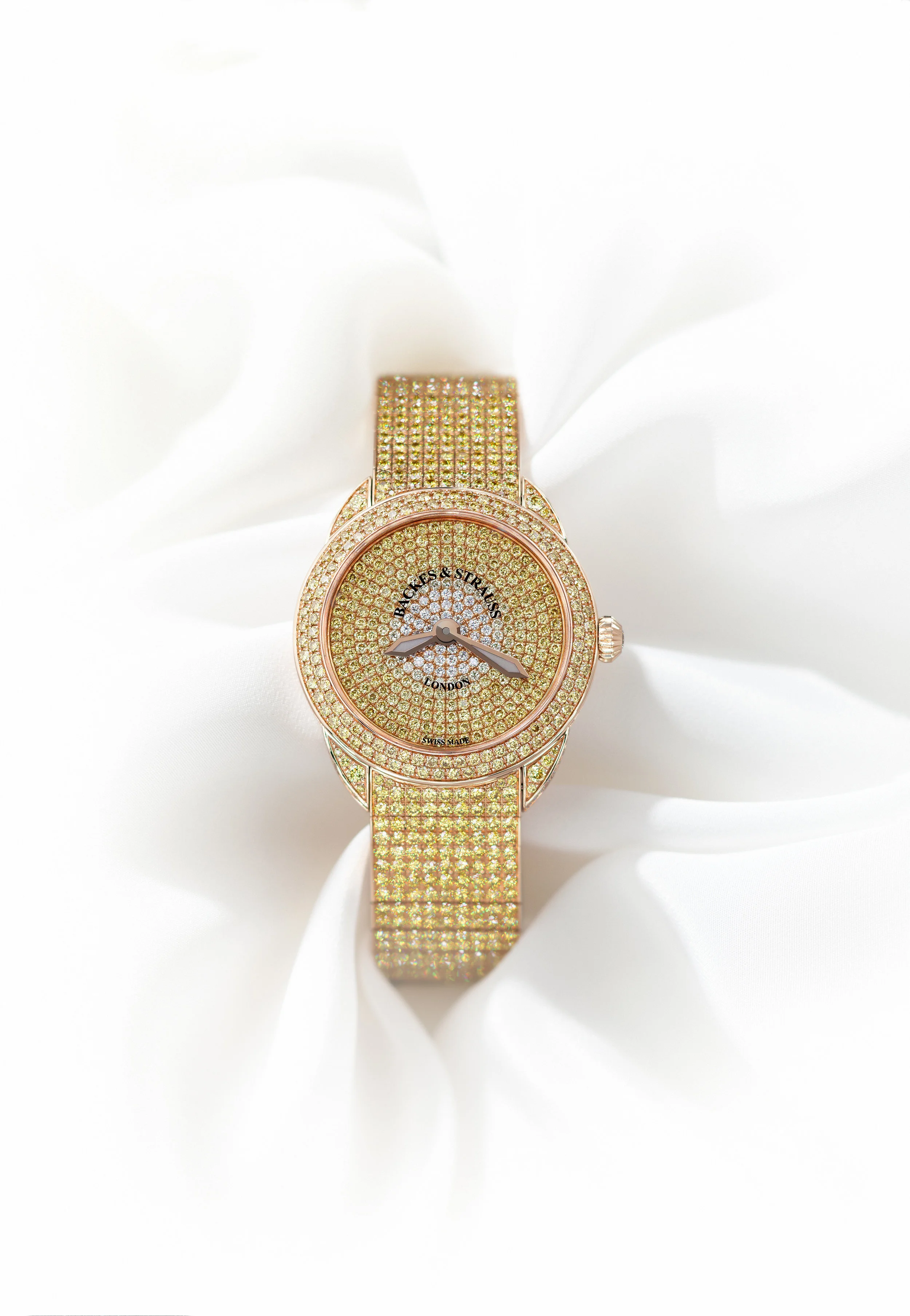 Piccadilly Renaissance Ballerina Jonquil 33 luxury diamond watch