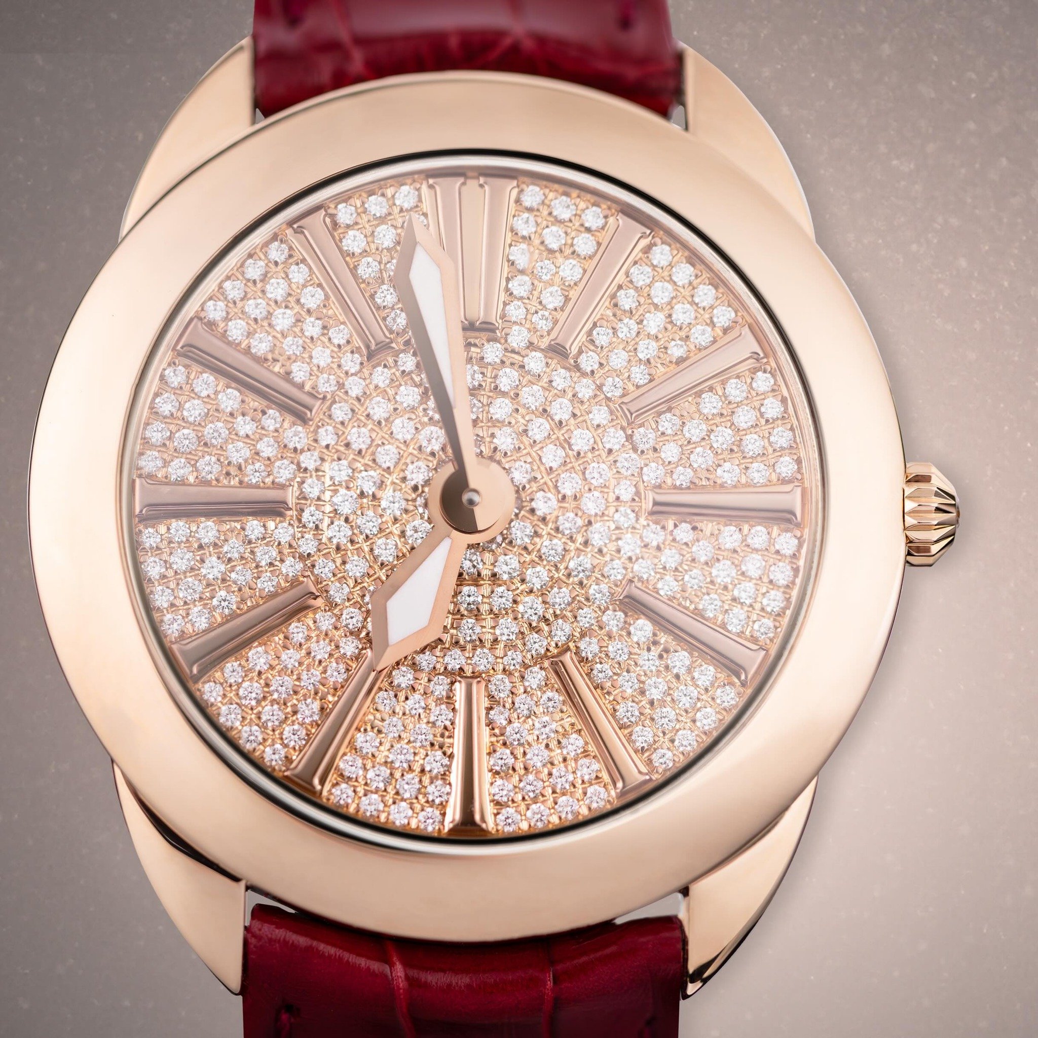 The Piccadilly Pave in a 40mm 18kt rose gold case with its mesmerising diamond set dial