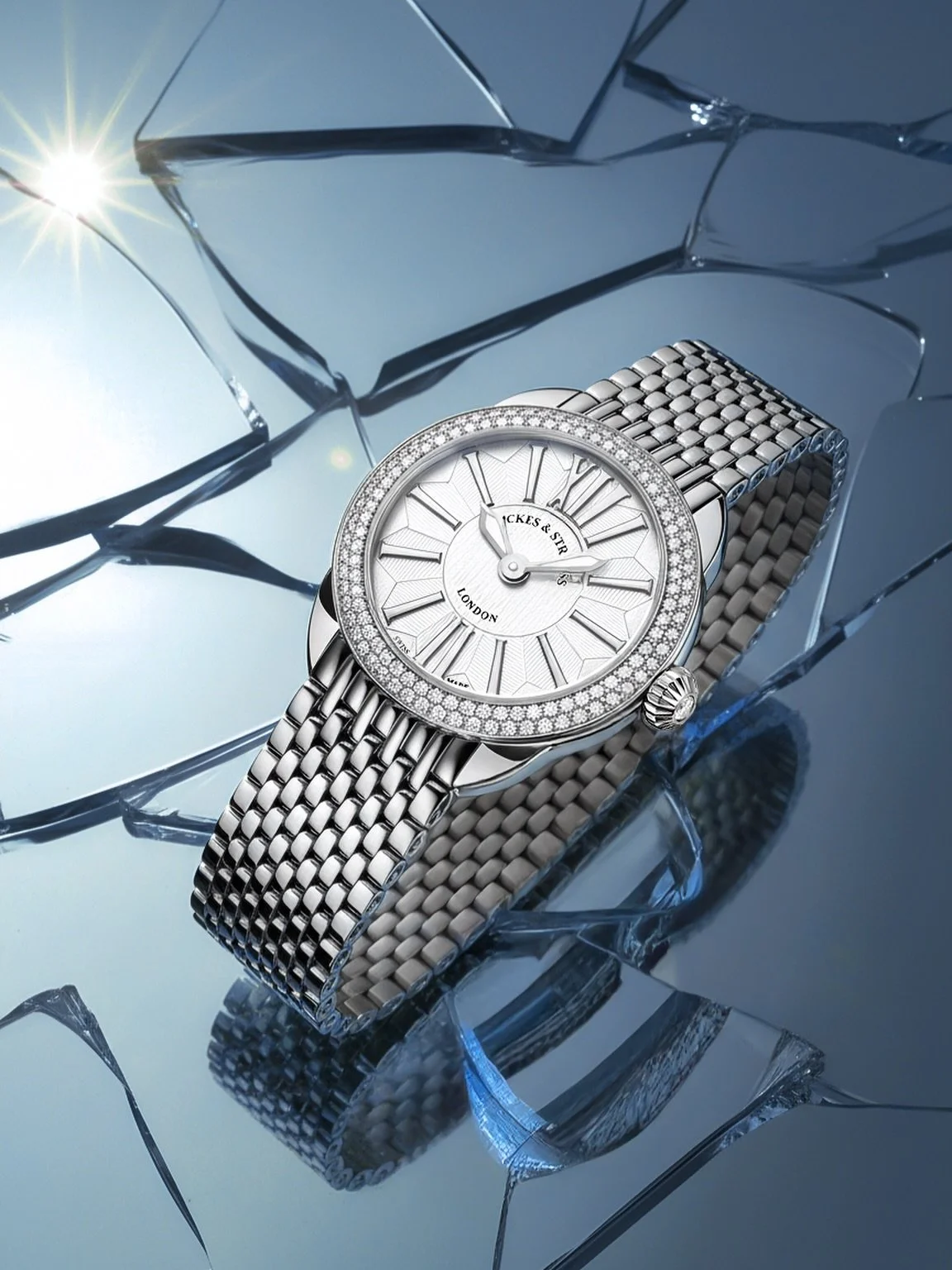 The Piccadilly Mayfair, an elegant everyday essential, featuring two rows of Ideal Cut diamonds on the bezel in a 33mm case.