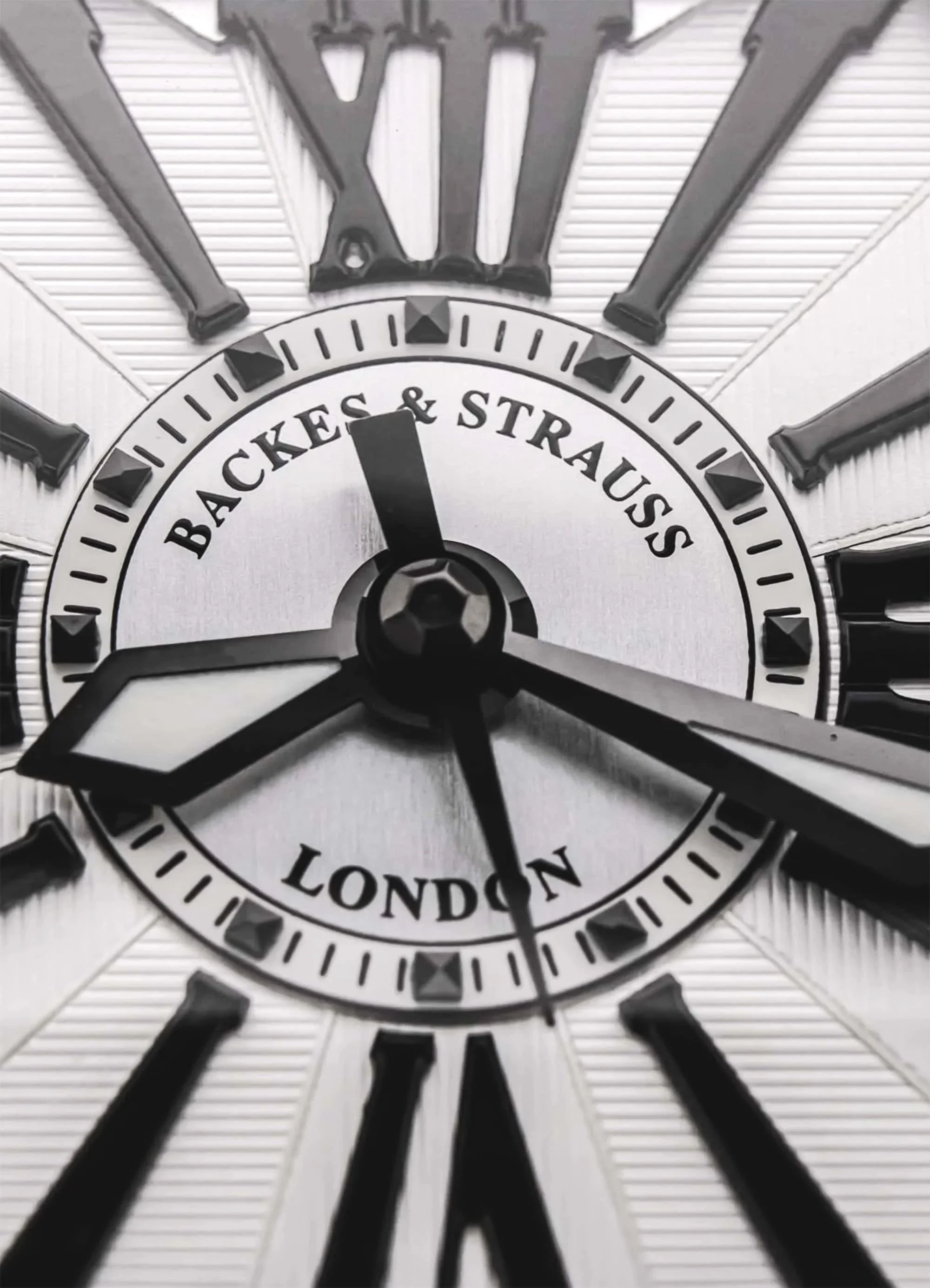 Detailed+view+of+Berkeley+square+watch+dial+with+black+Roman+numerals+and+white+finish.jpg