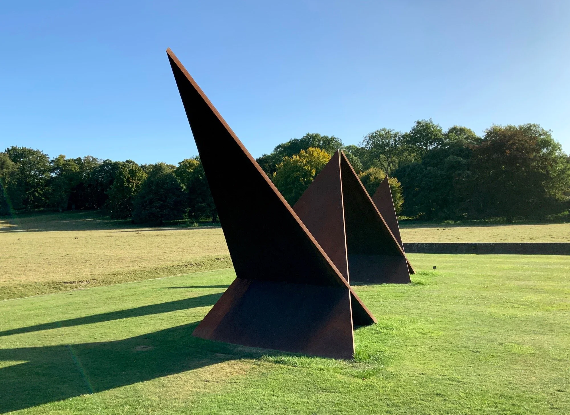 4 TRIANGLES 1.600