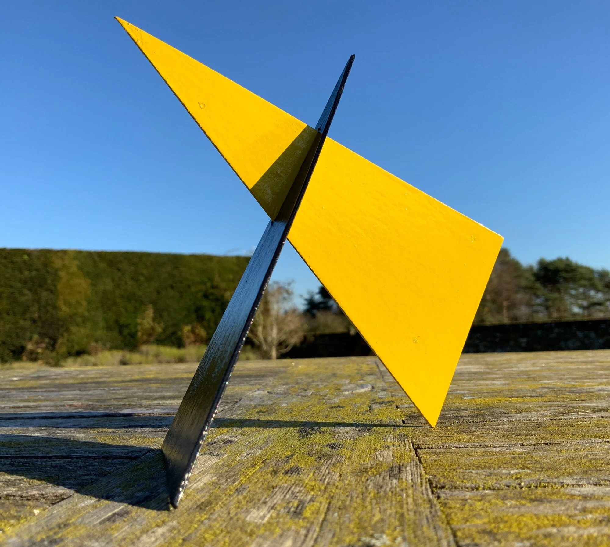 2 TRIANGLES 2.15 BY