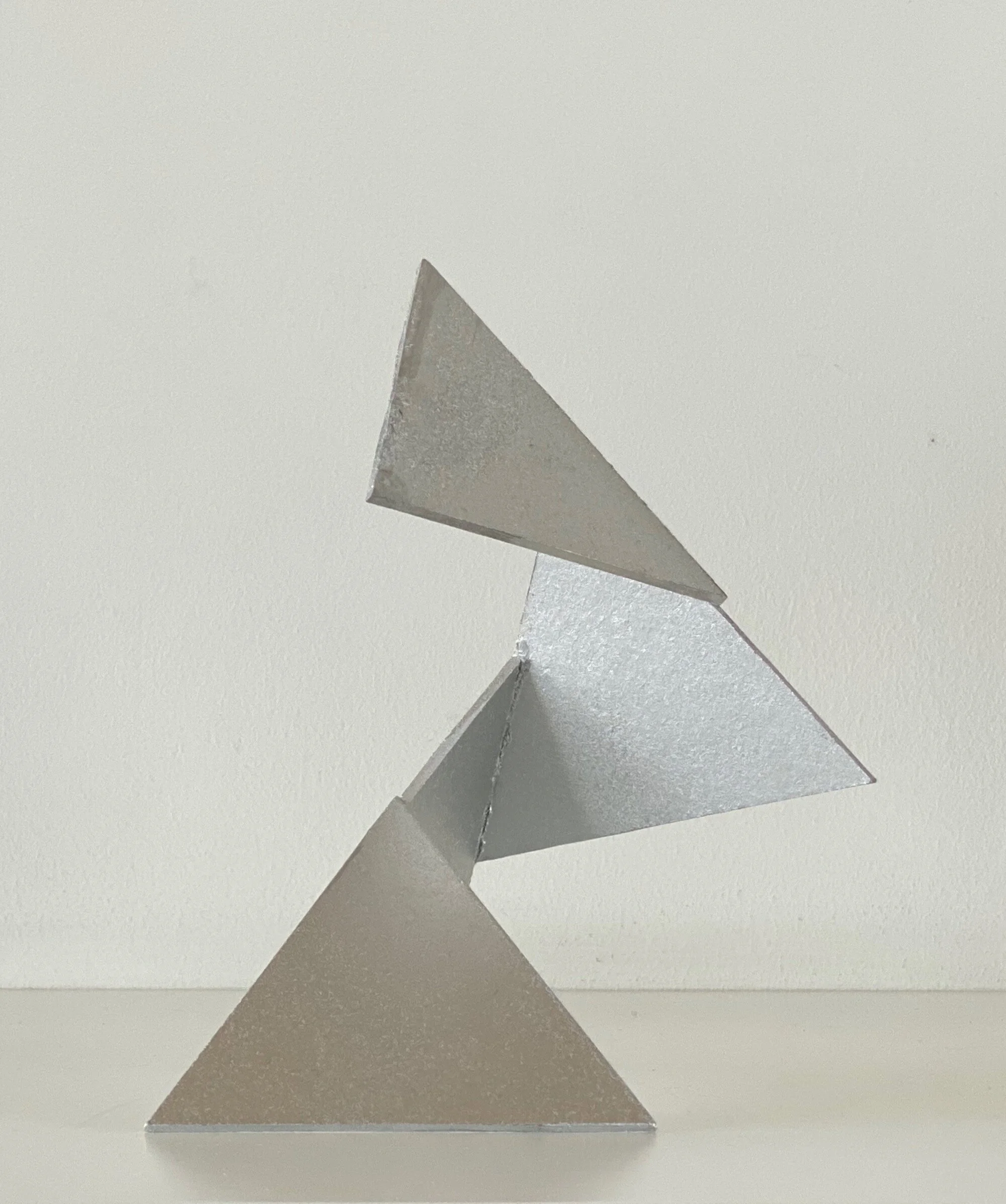 4 TRIANGLES 7.10