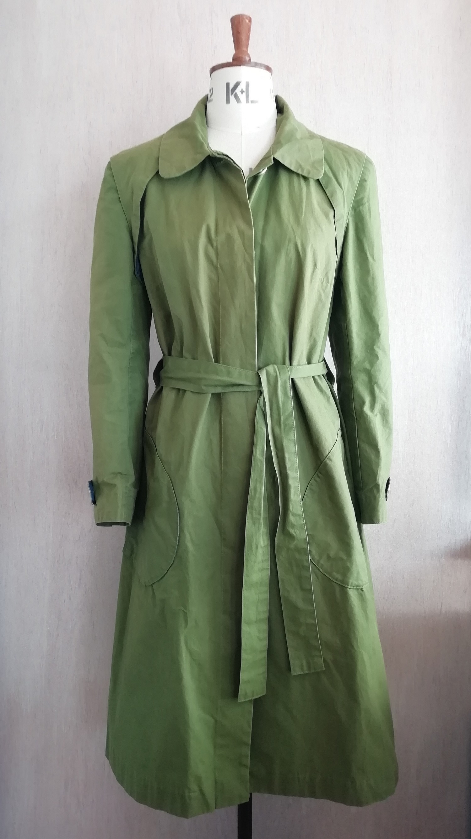 dry-oilskin-mac-front-banner.jpg