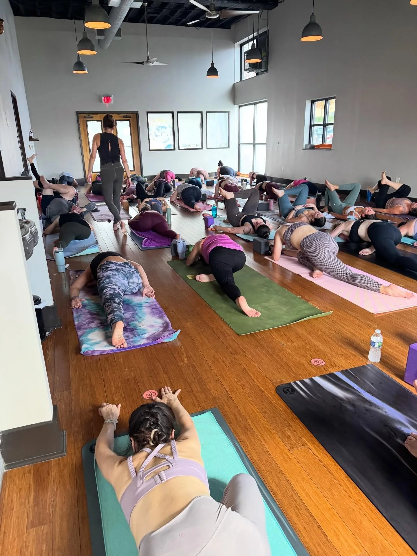 The best holidays start at Salt! See our Thanksgiving class schedule below&hellip;

Thursday 8am and 9:30 Heated Power Flow classes in both Seven Fields and Sewickley - not necessary,  but we recommend you pre registering for these classes 🧡. 

If a