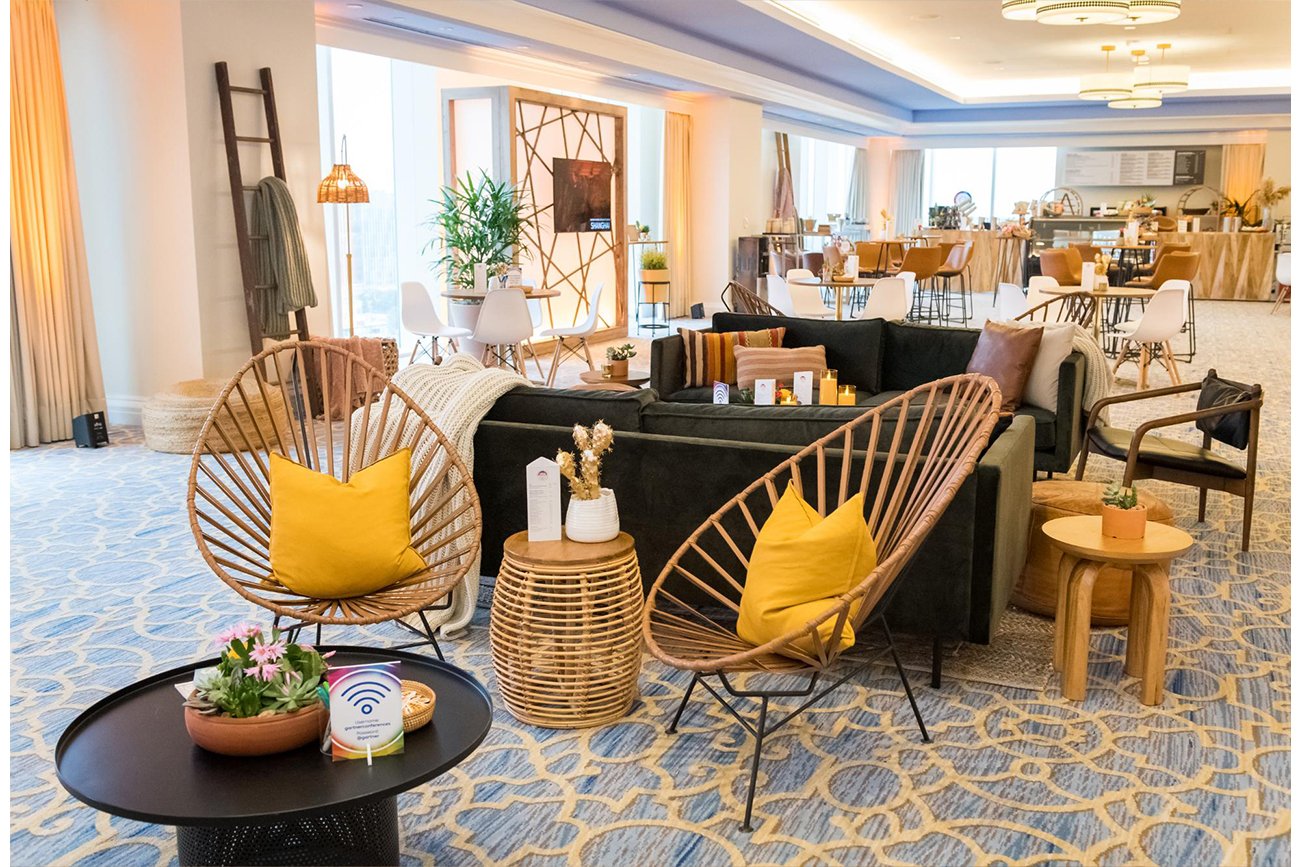 Austin business lounge