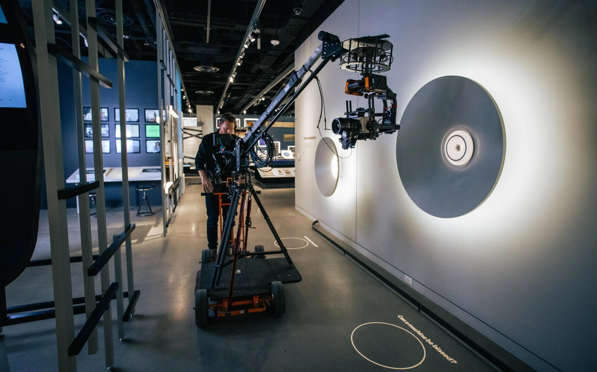 Gimbal + Jib + Doorway Dolly