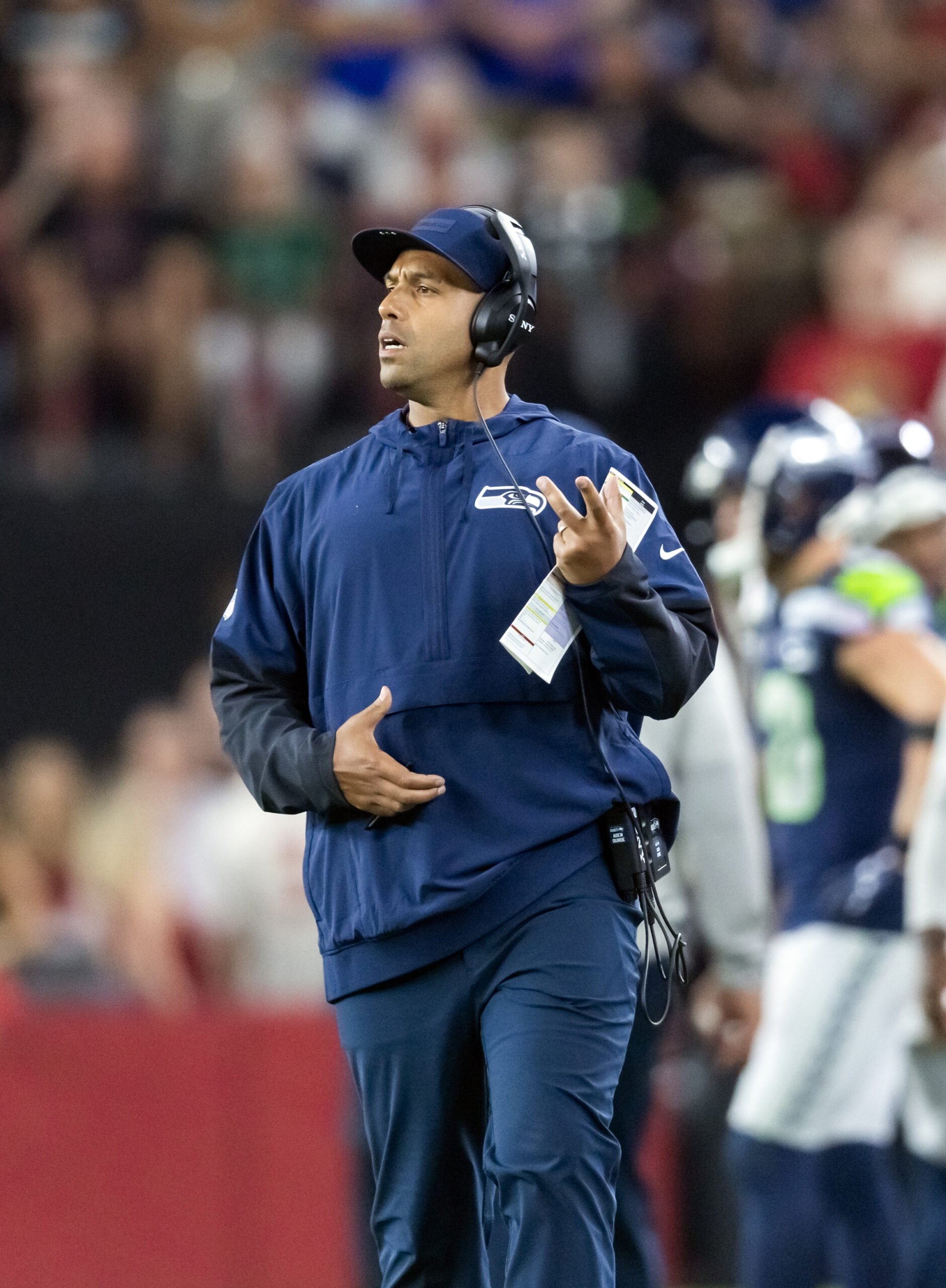 Aden Durde - The First Brit to Coach in the Super Bowl