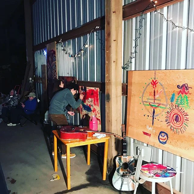 Those Art Walls:

Reclaimed wood
Drum head color palettes
Guitars 
Bicycle

Shoutout to @bmossing for the setup 
@alexisjavierexperiments live illustrations throughout