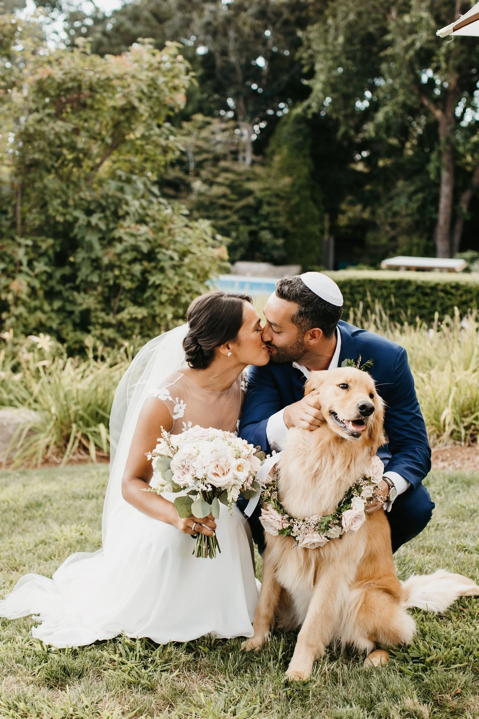 knot dog couple.jpeg