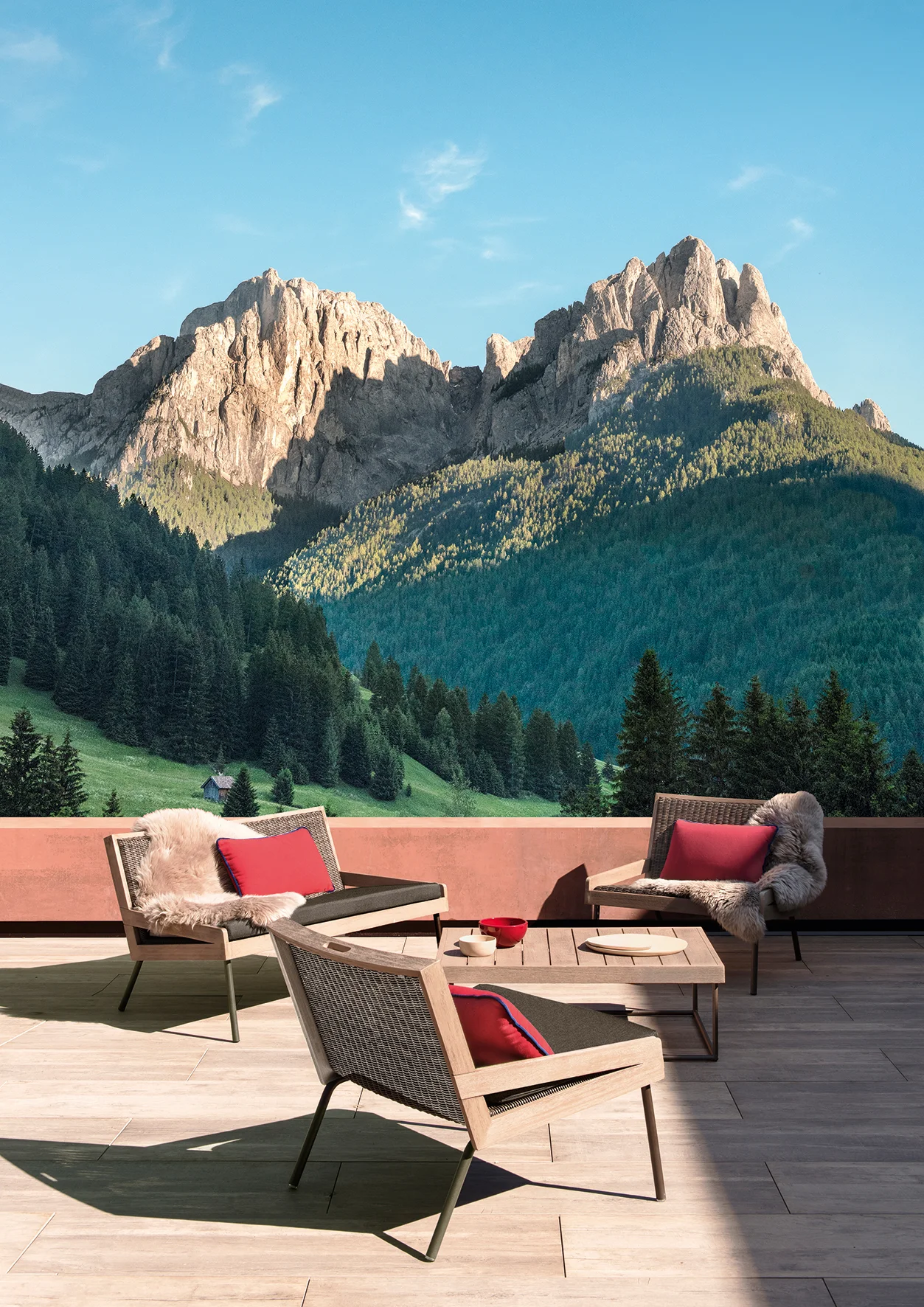 A_Mountain_lounge.jpg