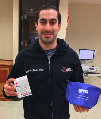 Jeff UribeUndergraduate: City College of New York Med School: Lewis Katz School of Medicine at Temple University   Born in Queens, New York with parents of Colombian descent, wanted to be a professional soccer player, but found my passion in medicin…