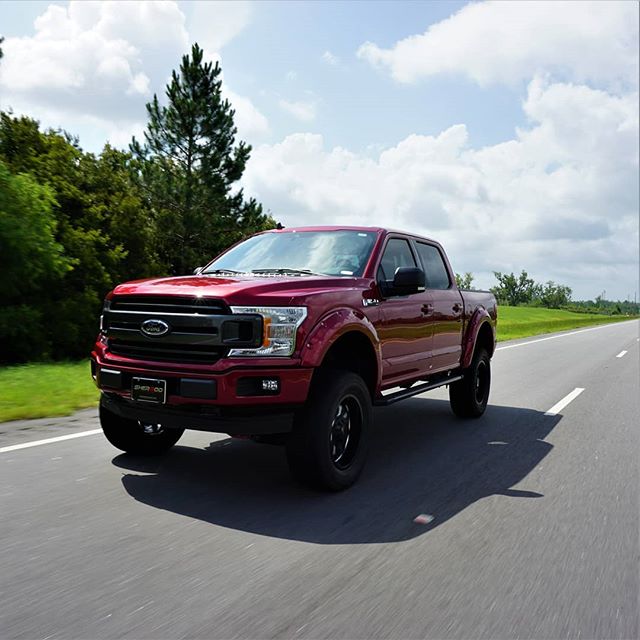 Watch for this 2019 Signature series Ford F-150 by Sherrod on your local dealer's showroom floor. -
-
-
#ford#4x4#f150#liftedtrucksdaily#builtfordtough#merica#stance#picoftheday#trending#onlythebest#drivesherrod#v8#lifteddaily#liftedlifestyle#georgia