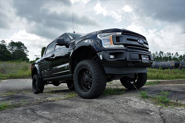 What are your thoughts on this sweet LZ-1 Edition 2019 Ford F-150? Could you drive a truck like this? Let us know in comments!