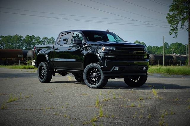 On it's way to a dealership near you! Check out our website to see all of our special edition trucks!
-
-
-
@toyotires
@fueloffroad
@roughcountry
@chevroletperformance
-
-
-
#sherrodcustoms#onlythebest#eclipse#trending#offroad#4x4#southga#urban#liftedlifestyle#dailydriver#bigtrucks#thebestthereis