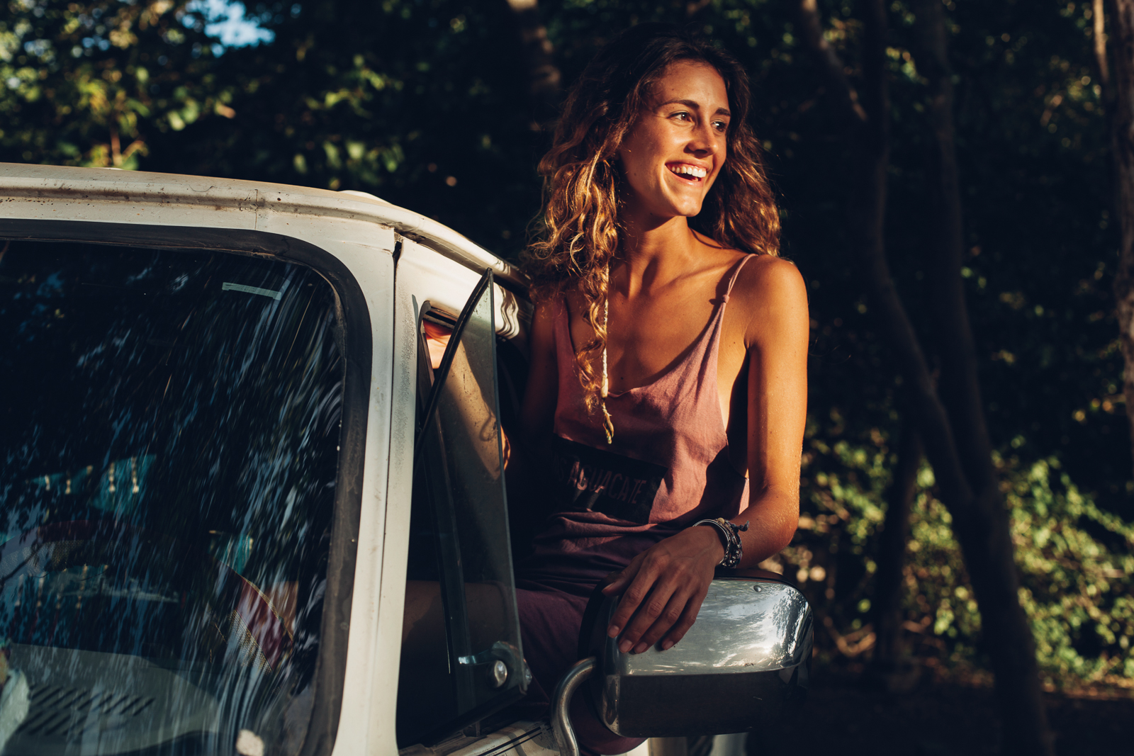 2019_RebeccaRuetten_Web_Auric--3.jpg