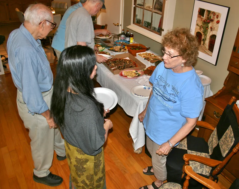 Social potluck at Doris Potters.