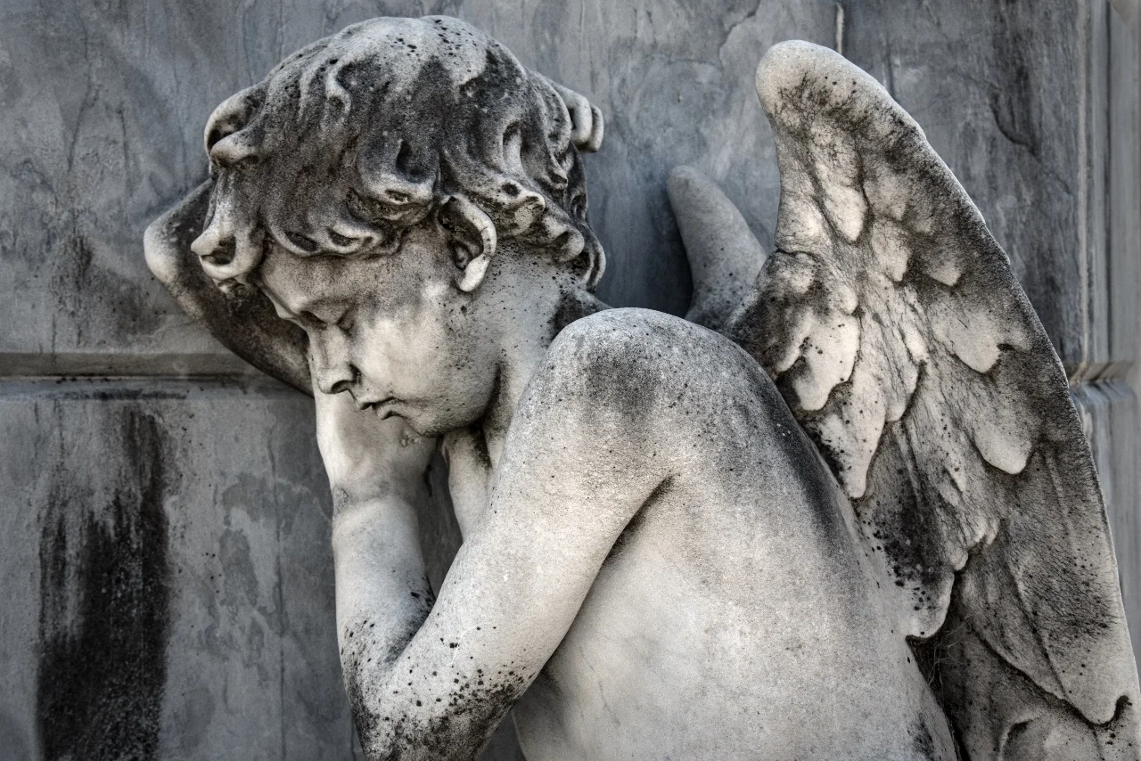 Sleeping cherub, La Recoleta cemetary