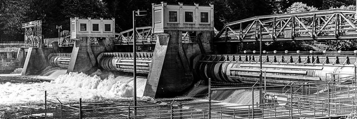 “Leaburg Dam”  Archival Ink Jet   Size: 18” by 24”  Price  $225.00