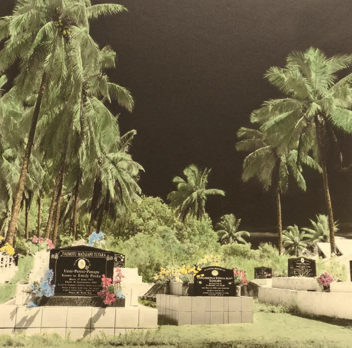 Graves of Rarotonga-6.jpg