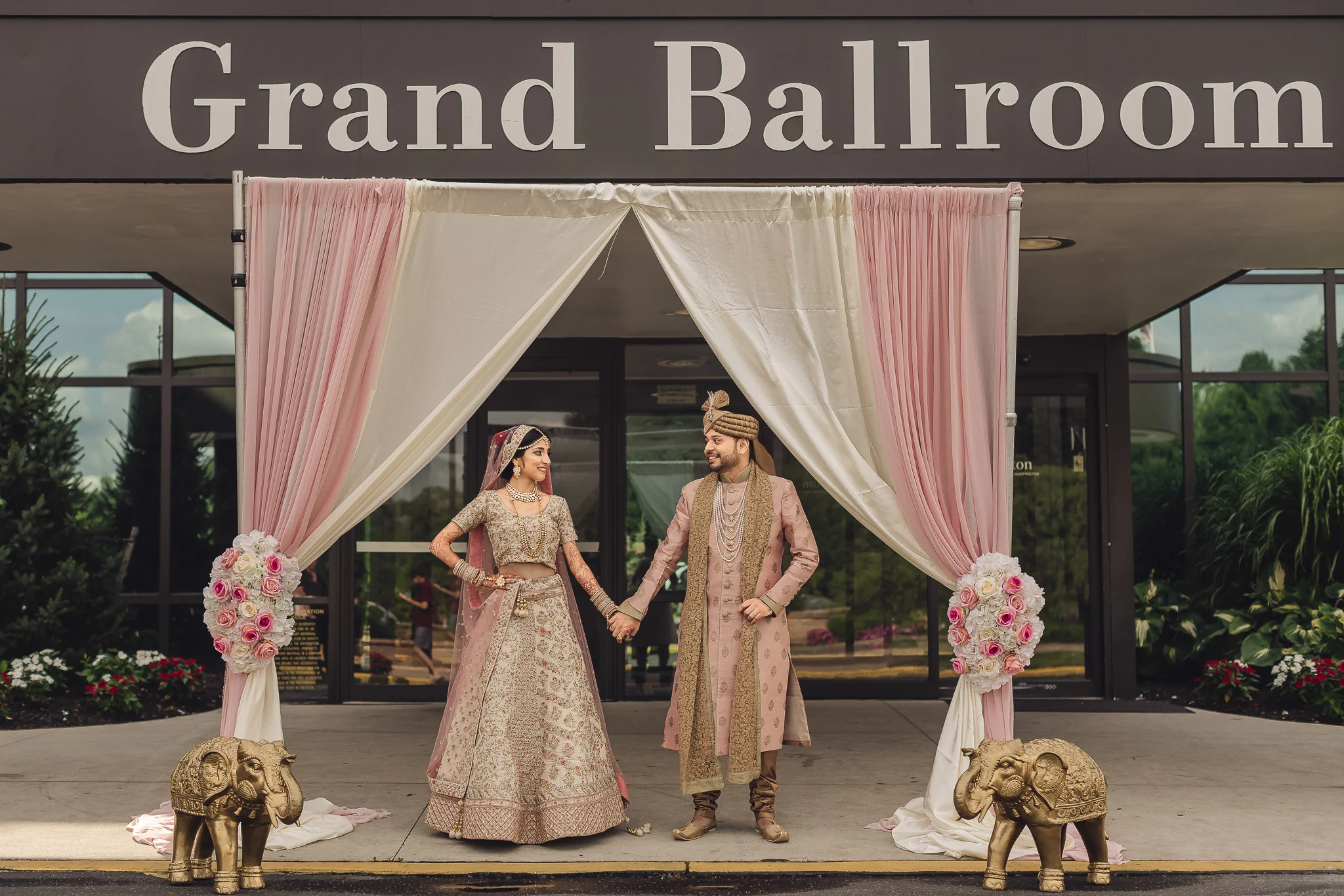 Ushma+Pankil Wedding Facebook-22.jpg
